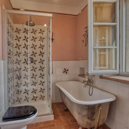 Holiday home Pet Friendly In With Wifi