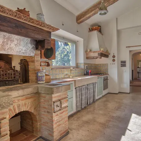 Pet Friendly In With Wifi Holiday home
